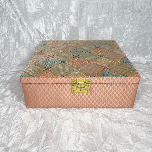 keepsake boxes