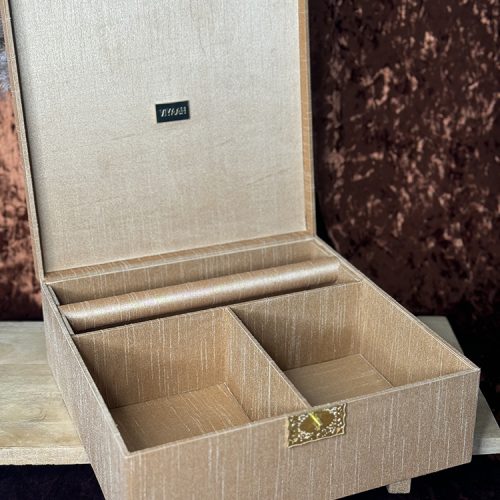 keepsake boxes